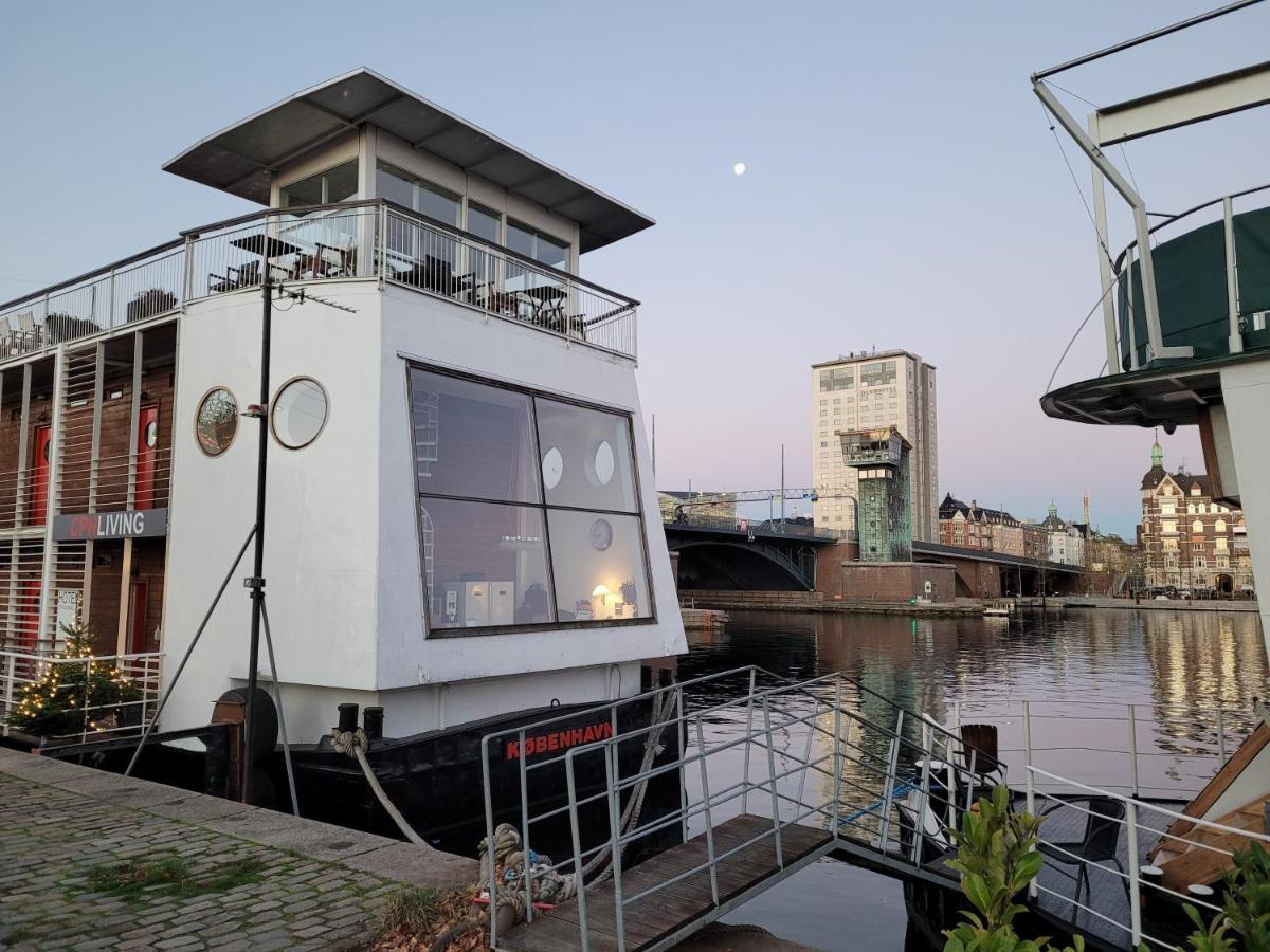 Cph Living Botel 3*
